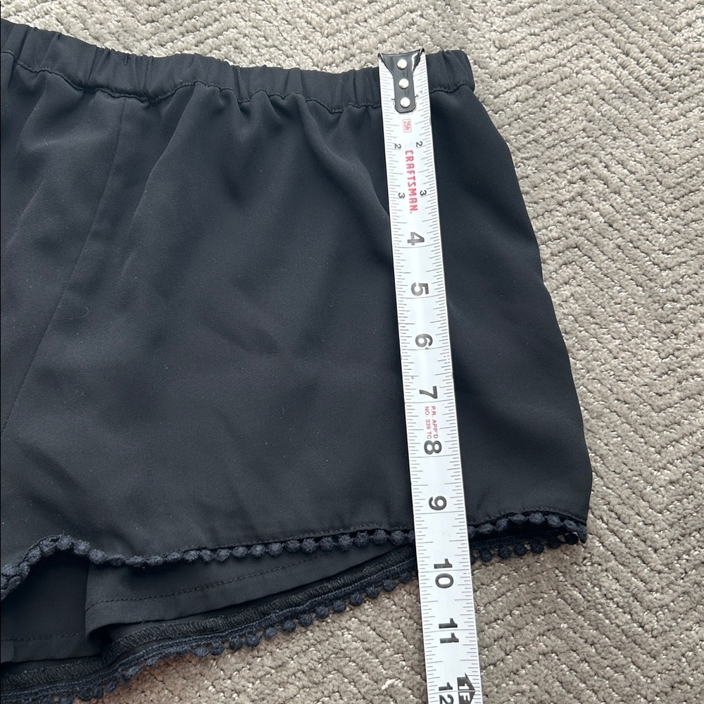 Brandy Melville Black Elastic Waist Shorts - Picture 6 of 9